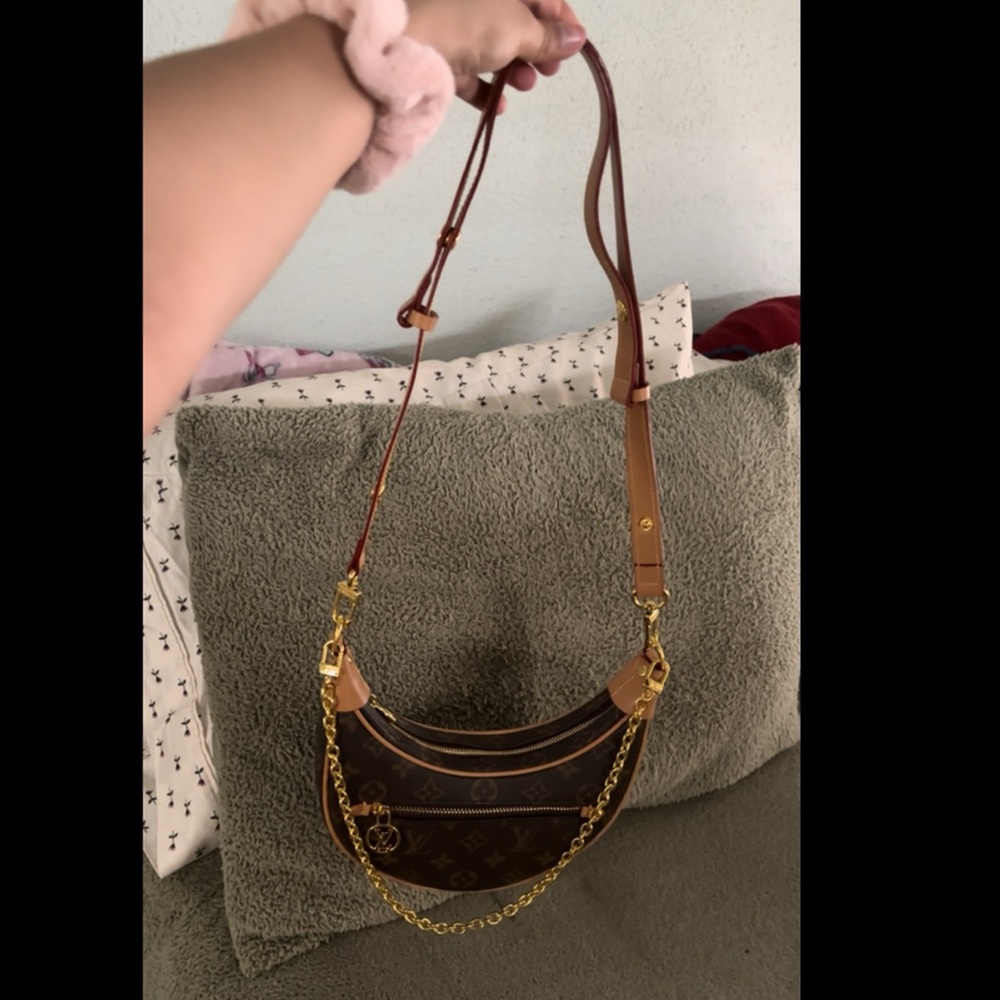 BRAND NEW DHGate shoulder bag